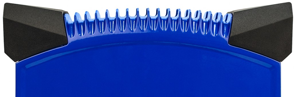 MIZ-200 Xircon case rib detail